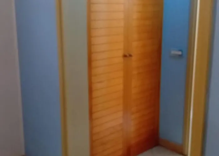 Mia Mo Premantura